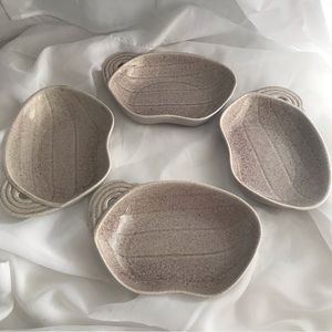 Vintage Hoening of California Creamy Grey Speckled Pottery Bowls / Dishes 4 MCM